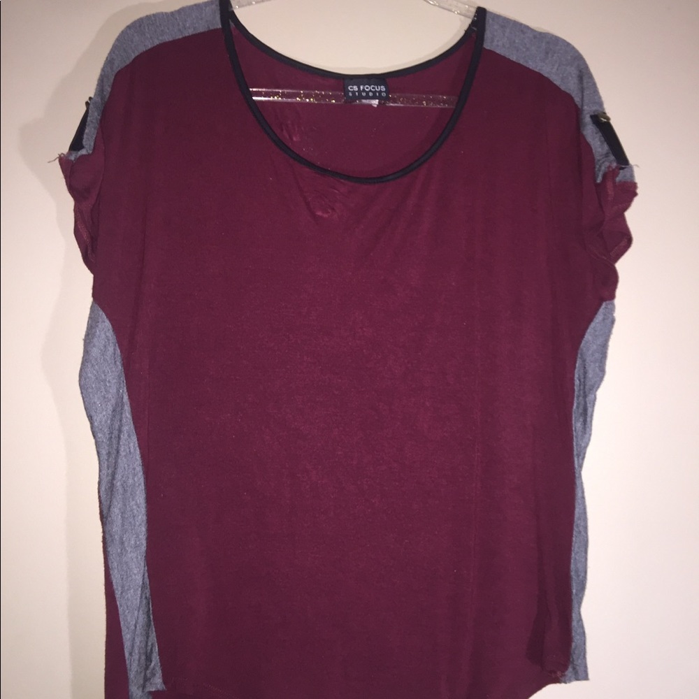 🍁🛍🧸CS Focus Studios Woman’s T-shirt🧸